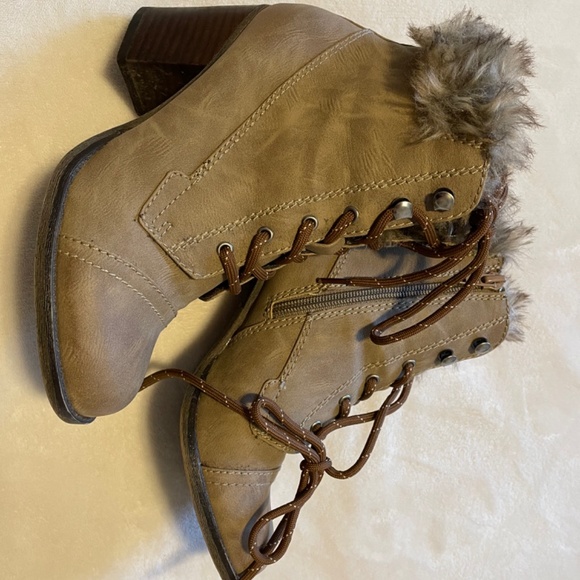 Madden Girl booties size 6.5 - Picture 2 of 7